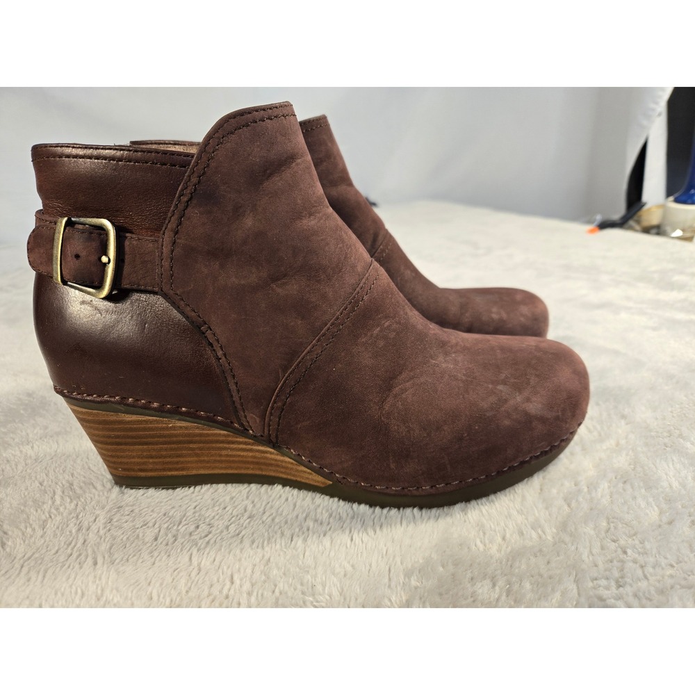 Dansko Lafayette Brown Leather Nubuck Wedge Ankle Booties Buckle Side Zip 41 - Picture 2 of 8